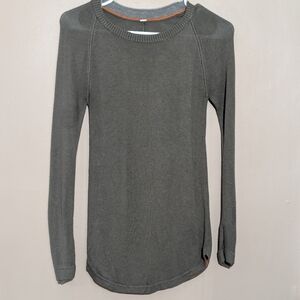 LULULEMON Sunshine Coast Long Sleeve Sweater Cashmere Blend Green Estimated